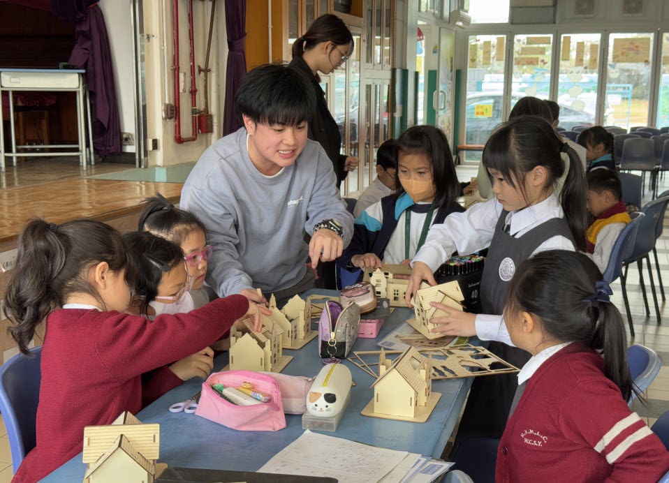 Affordable and clean energy in practice: A STEM service- learning collaboration
